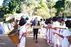 BIB: 
                            <button type="button" onclick="openModal(19062009)" class="btn btn-primary btn-sm float-right btn-popup" data-toggle="modal" data-target=".modal-high-quality">
                        <i class="fas fa-shopping-cart"></i> Add to Cart
                    </button>
                                            <button type="button" onclick="isThisMe(19062009, true)" class="btn btn-success btn-sm float-right btn-popup btn-isme hidden" data-toggle="tooltip" data-placement="bottom" title="นี่คือรูปของคุณใช่ไหม คลิกที่นี่เพื่อเอาเข้าอัลบั้ม">
                        <i class="fas fa-plus"></i> Add to album
                    </button>
                    <button type="button" onclick="isThisMe(19062009, false)" class="btn btn-warning btn-sm float-right btn-popup btn-isnotme hidden">
                        <i class="fas fa-ban"></i> Remove from album
                    </button>